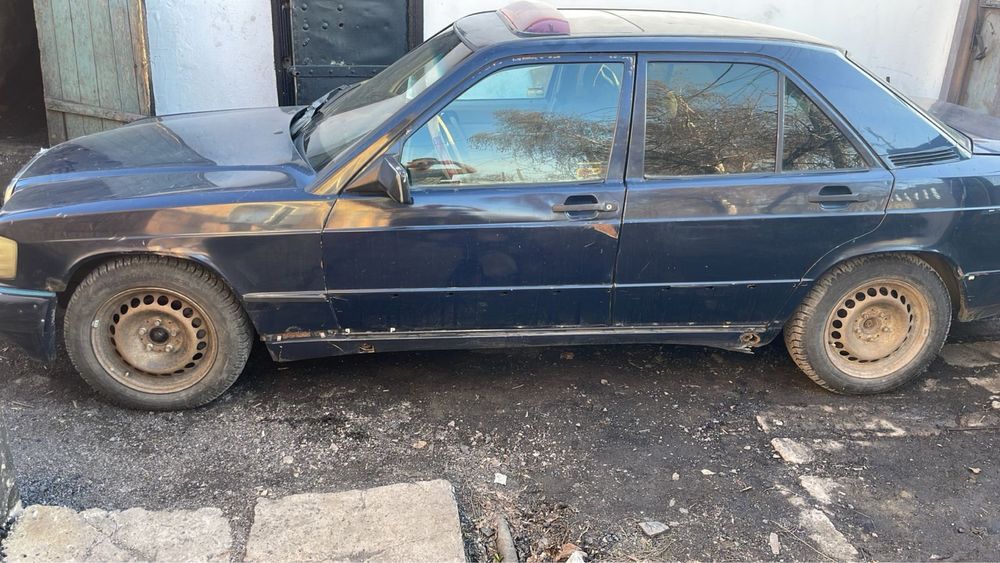 Продам мерседес 190