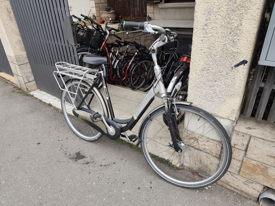 Batavus 28,7 vit, Alu excelentă