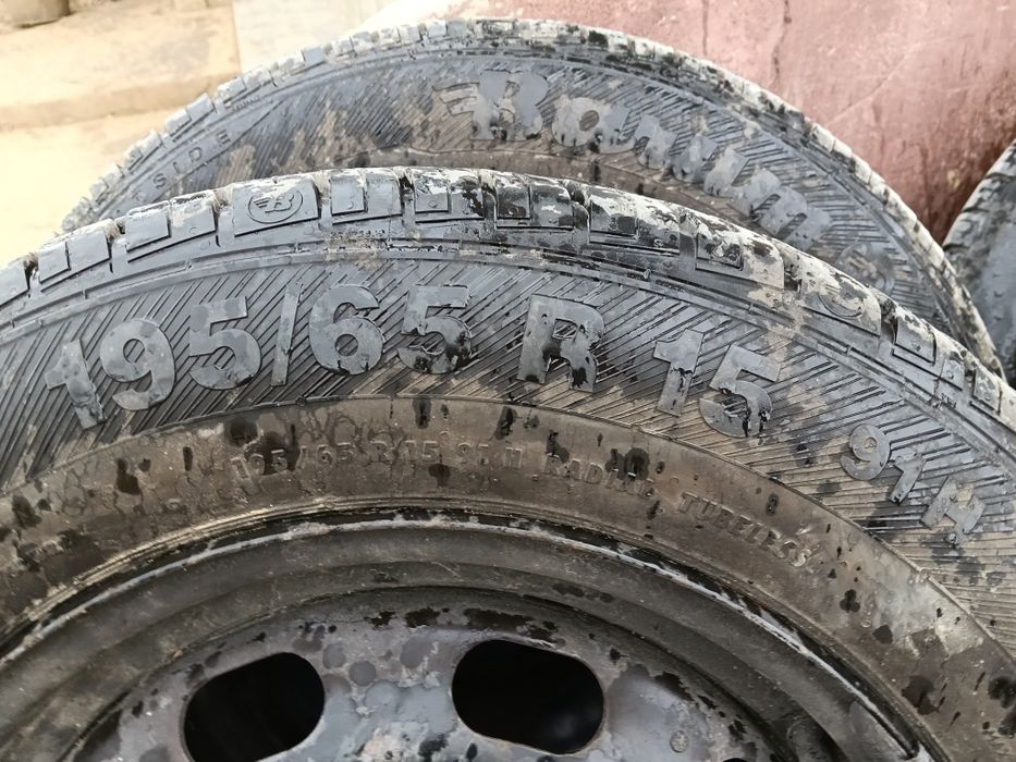 Vând roții Skoda Fabia an 2010