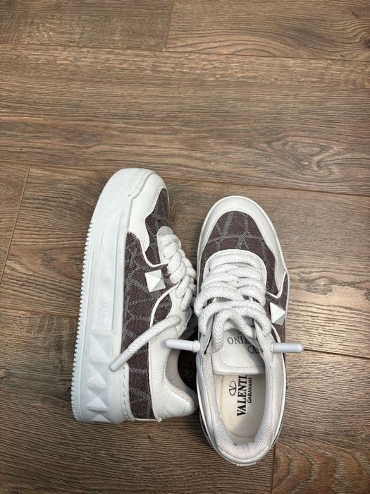 Дамски обувки-Valentino