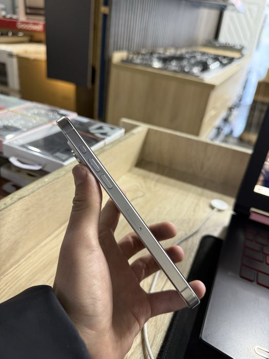 Iphone 15 Pro Max 90% ideal