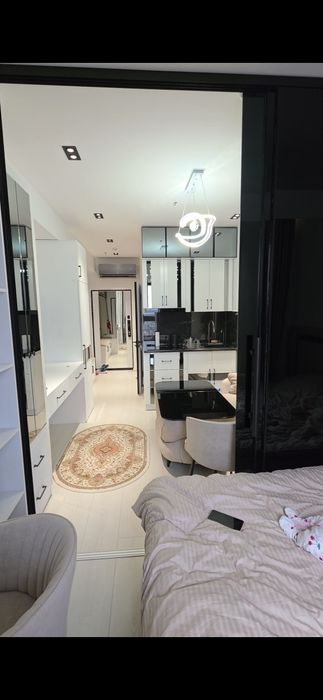 Modera tovers kvartira sotiladi