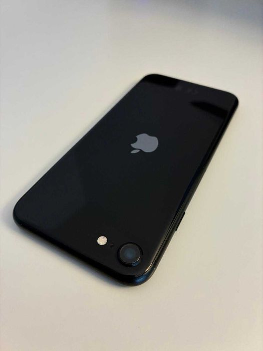 Iphone SE2 2020 128GB + cablu si casti originale, in cutie