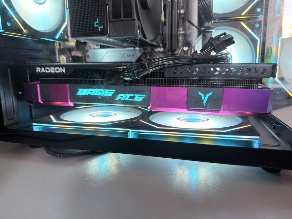 Видеокарта Radeon RX 9060 XT 16 ГБ