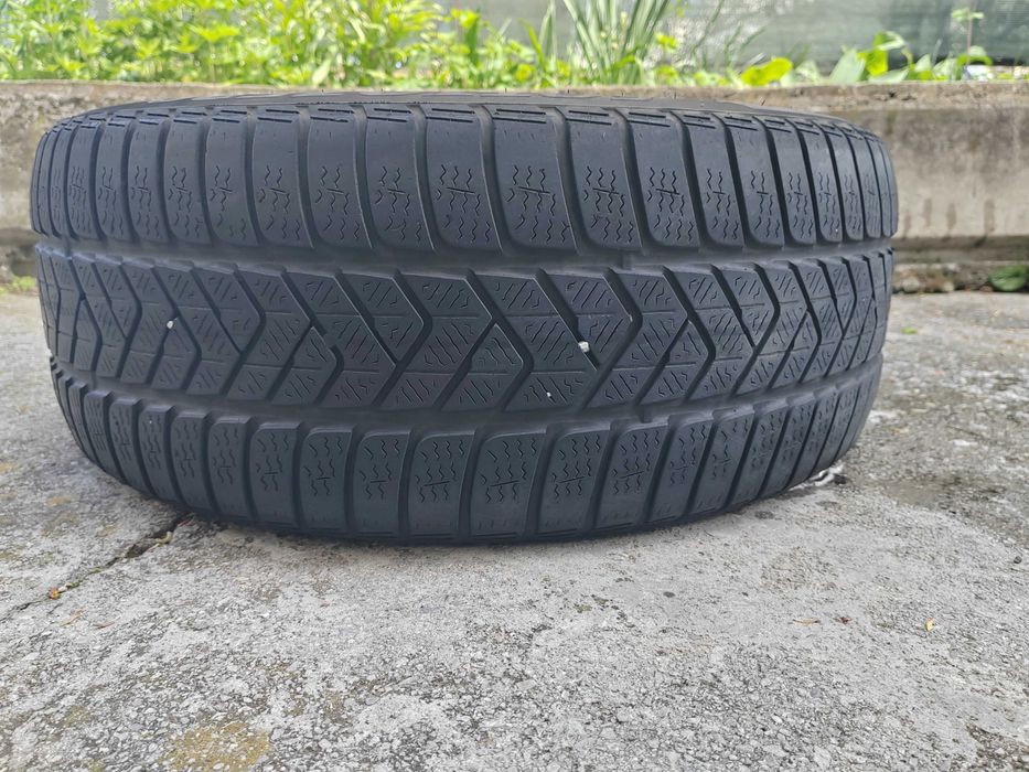 245/45/19 1бр.Pirelli Зимна Гума