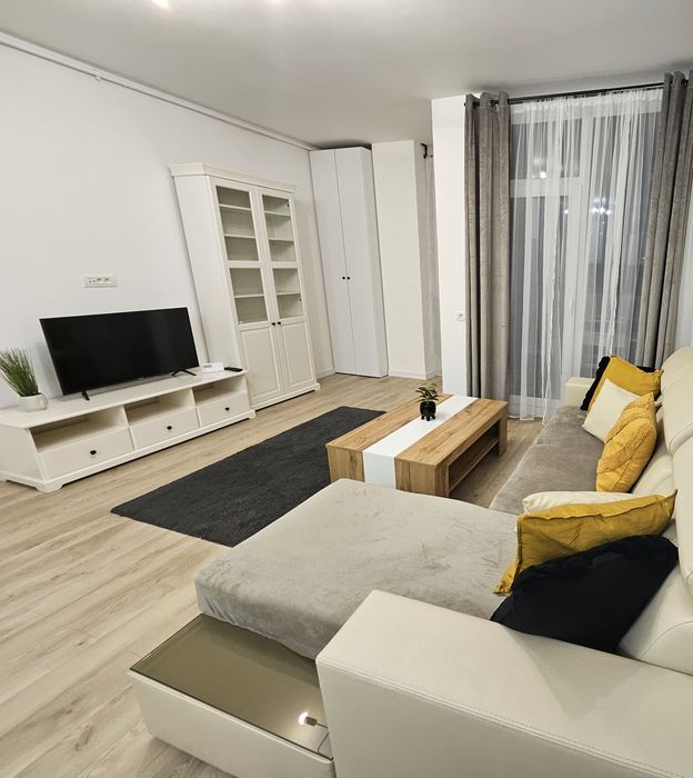 Proprietar | 2 camere | 1 baie | Mobilat și utilat | Loc de parcare Subteran | Torontalului