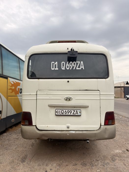ХУНДАЙ КАУНТИ 2001 ЙИЛ (находу) юрибтурган