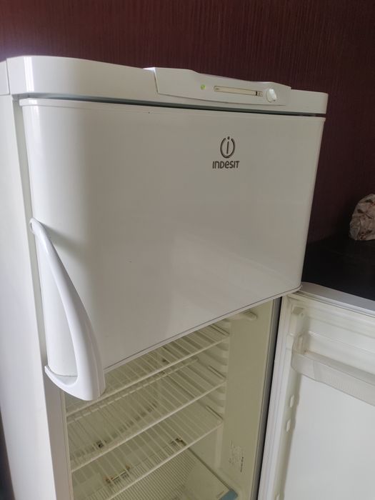 Продам холодильник в рабочим состоянии