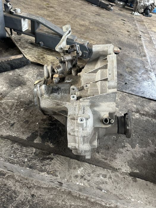 02T301103AC , GX2 ръчна кутия за Поло 6R, Ибиза след 2009 1.2 бензин!