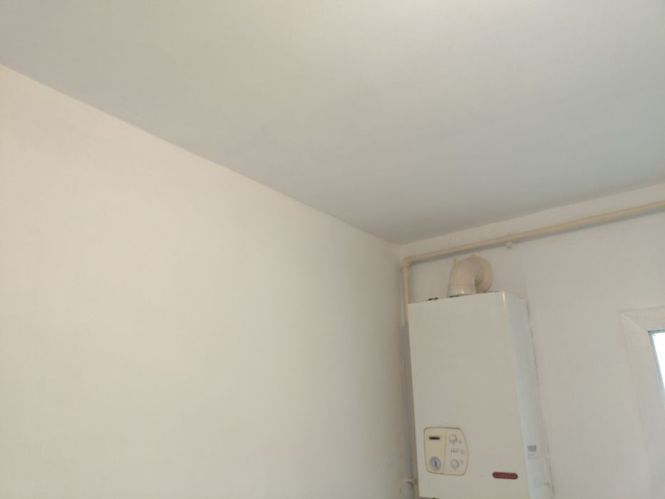 2 camere decomandate Gherla, 54 mp, etaj 4/4, lângă parc