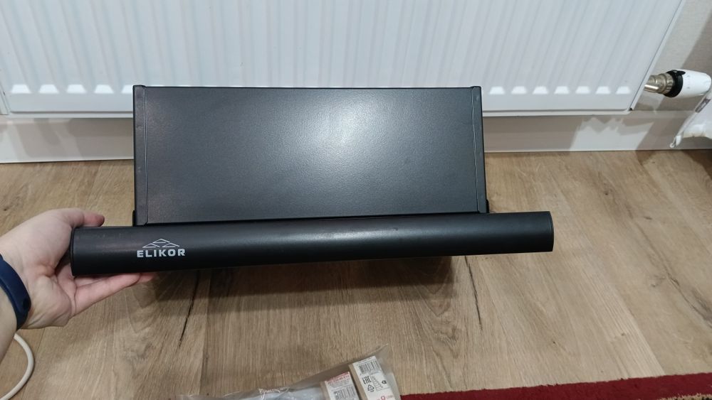 Кухонная вытяжка