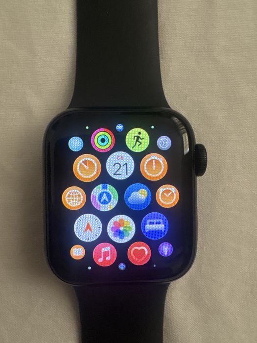 Apple watch сатылады срочно