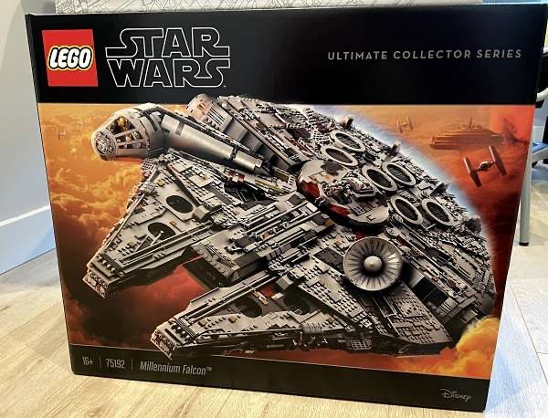 LEGO Star Wars Ultimate Millennium Falcon 75192