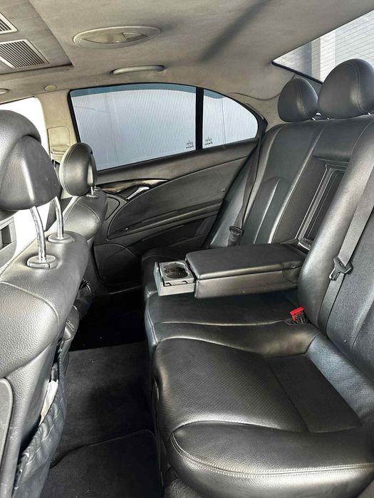 Vând Mercedes w211 e class