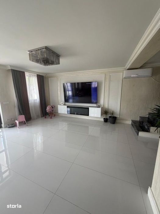 Casa P+1, 183 mp utili, teren 448 mp, zona Brestei