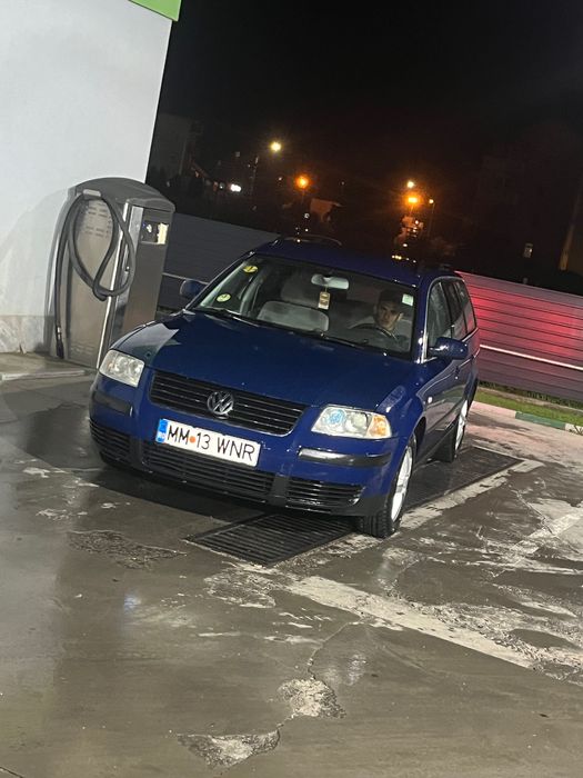 Vând passat b5 an 2003