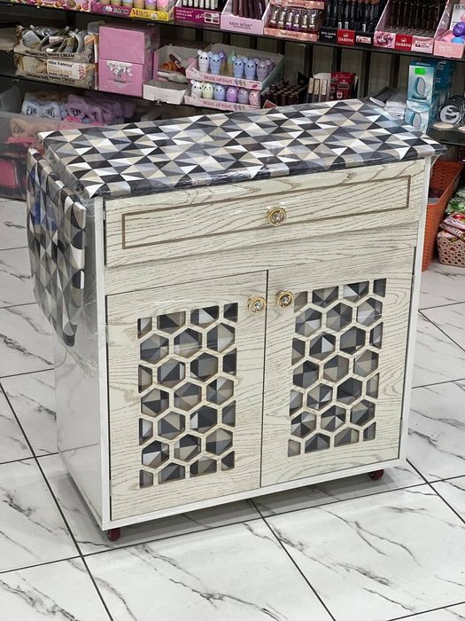 Гладильная доска + шкаф