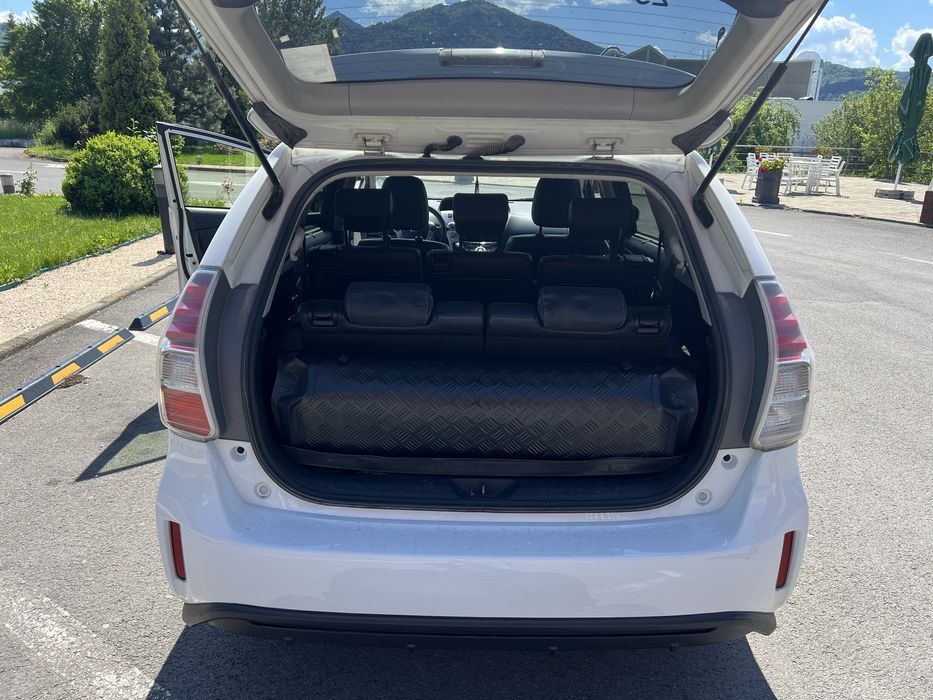 Toyota Prius Plus 1.8 + GPL