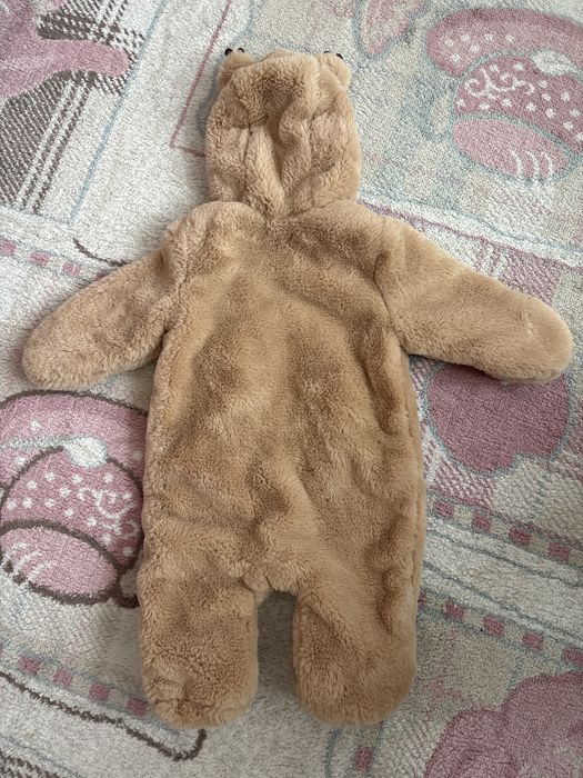 Primark бебешко космонавтче