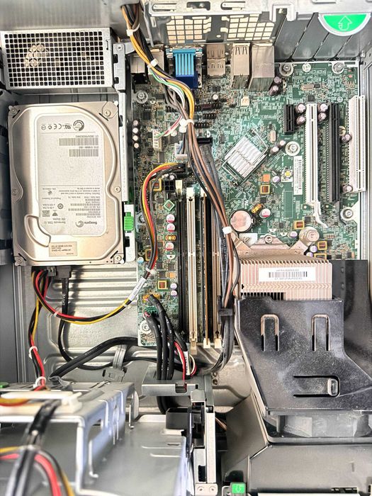 Kompyuterlar sotiladi/ Продаются компьютеры в хорошем состоянии