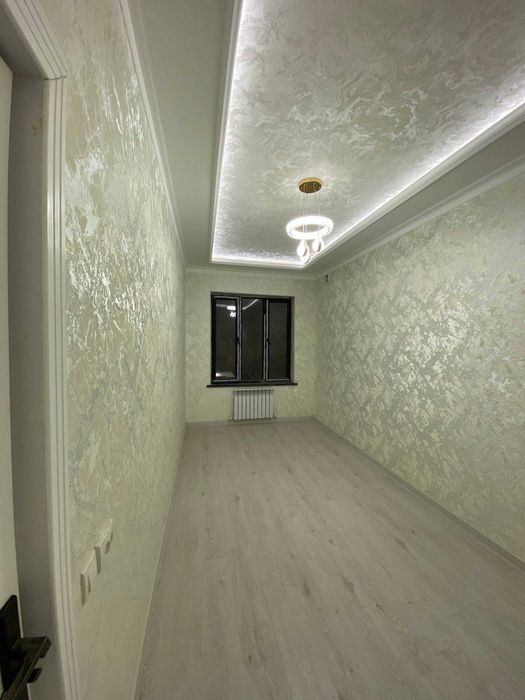 Срочно продается 1,4-сотик 5-х комн участка в Сергели  строител