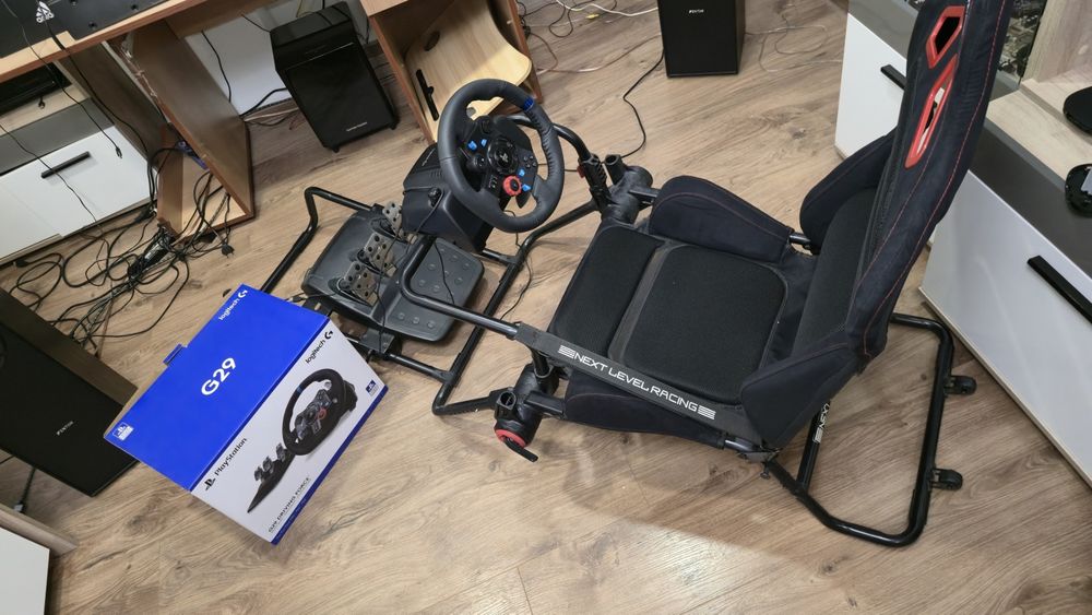 Волан Logitech G29 със стол Gt Lite Pro