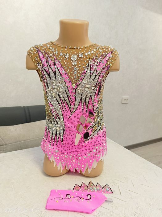 Аренда и пошив купальников для художественной гимнастики