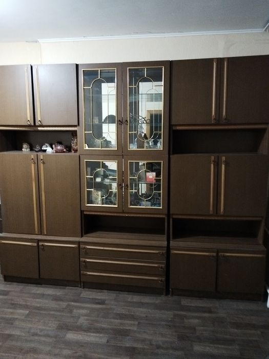 Продам кухонный гарнитур  низ