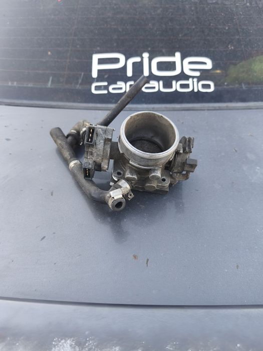 Дроссельная заслонка