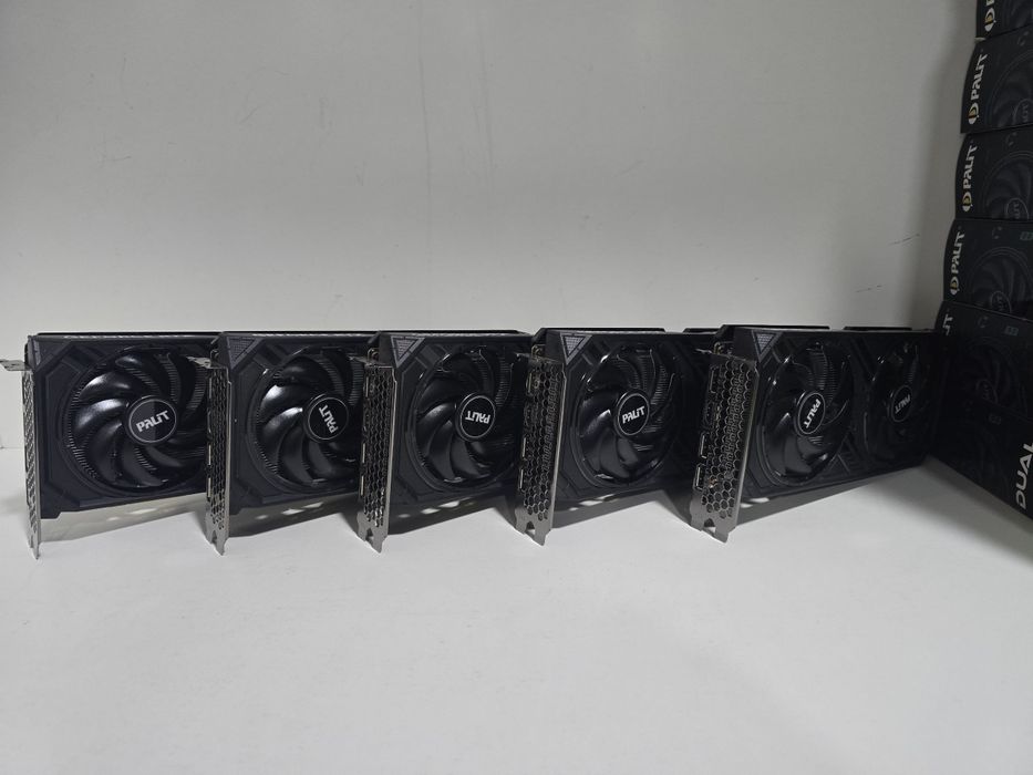 Palit RTX 4060 8Gb DUAL 

Idealni holatda karopka document

Narxi 299$