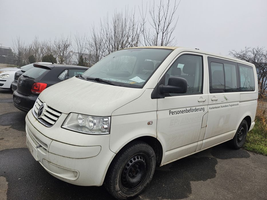 Volkswagen Caravelle