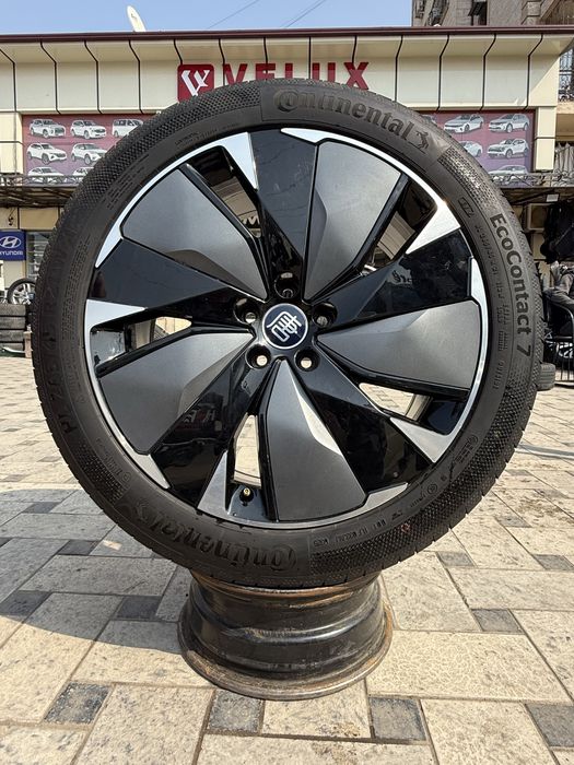 Byd tank L arginal retyling R 21 diska baloni yengi xolatda aybi yoq