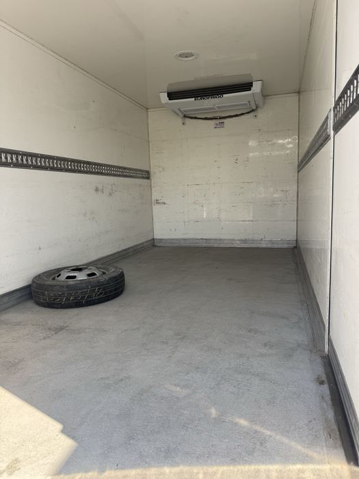 Ивеко 35/180 хладилен бус