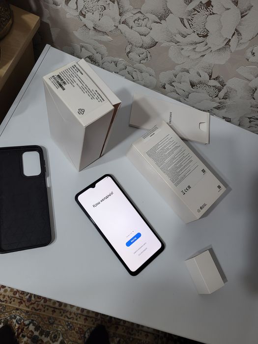 Samsung  A23 в оригинале