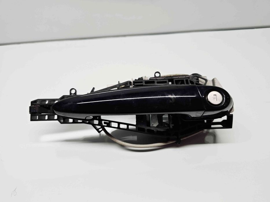 Maner usa dreapta fata Bmw 1 (F20) [Fabr 2011-2017] 668 SCHWARZ II