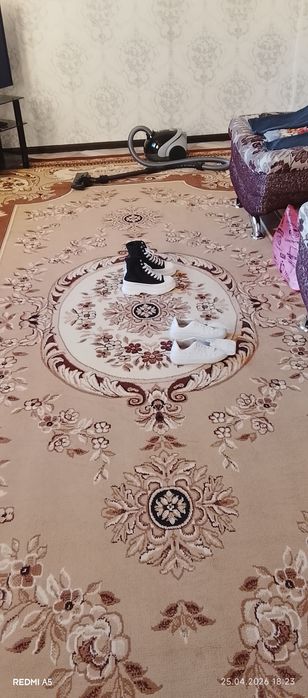 Продам 2 паласа !!!