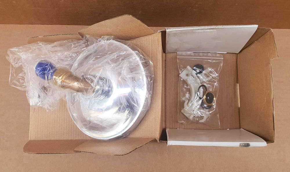 Cap de dus pentru cabine de dus autorulote ,rulote, etc cu mufa rapida