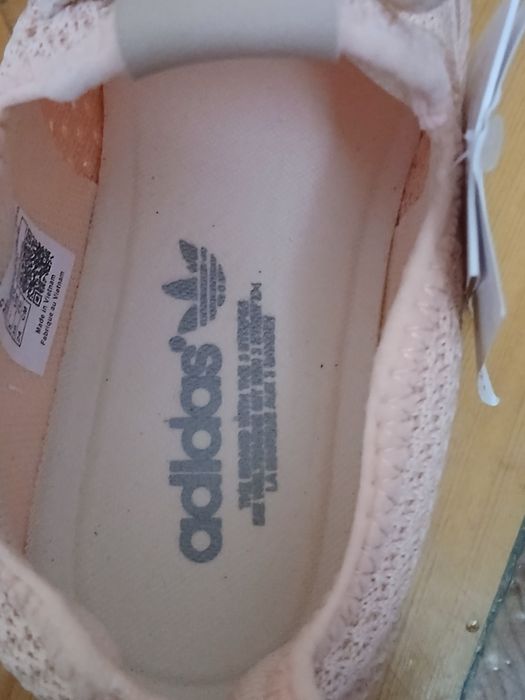 Маратонки ADIDAS