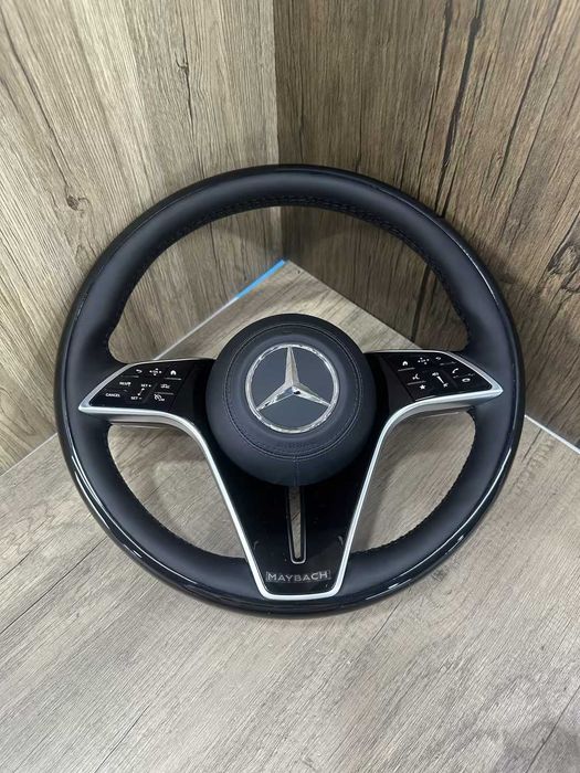 Mercedes Custom Спортен Волан – Персонализиран Дизайн!