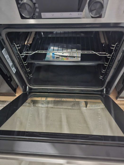 Hisense BI64211PX Мултифункционална вградена фурна