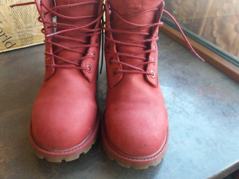 дамски боти,кубинки,зимни обувки номер 37 Timberland