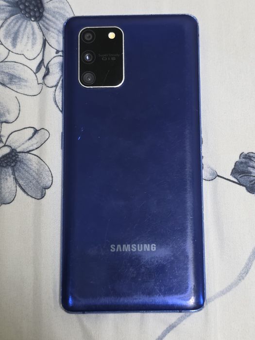 Samsung S10lite 128гб память