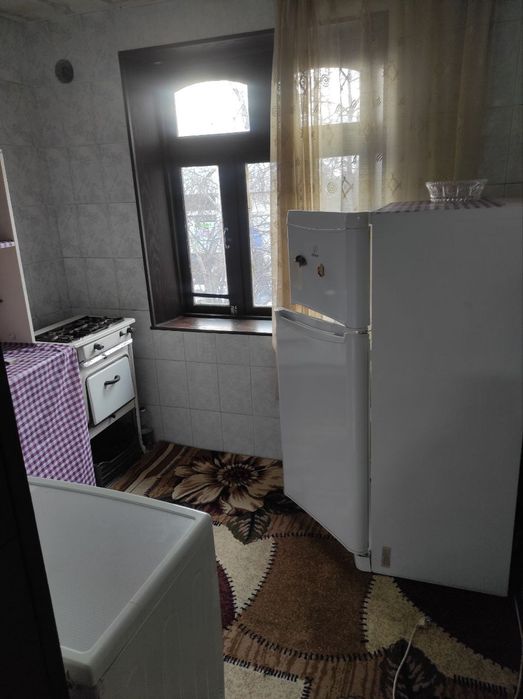 ARENDA Kvartira Chirchiq  SHahri Oqqovoda  1 xonali 250$