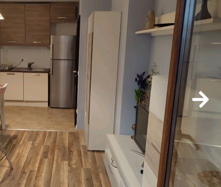 Дава се под наем Двустаен апартамент в София, Център - 54 кв.м за 598.23 € - Снимка #2