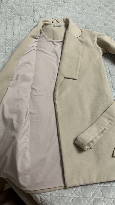 Продам красивое пальто