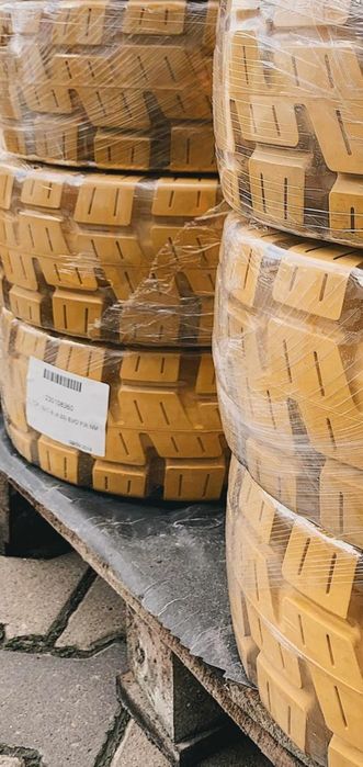 Anvelope stivuitor pline Marangoni Italia – standard și non-marking