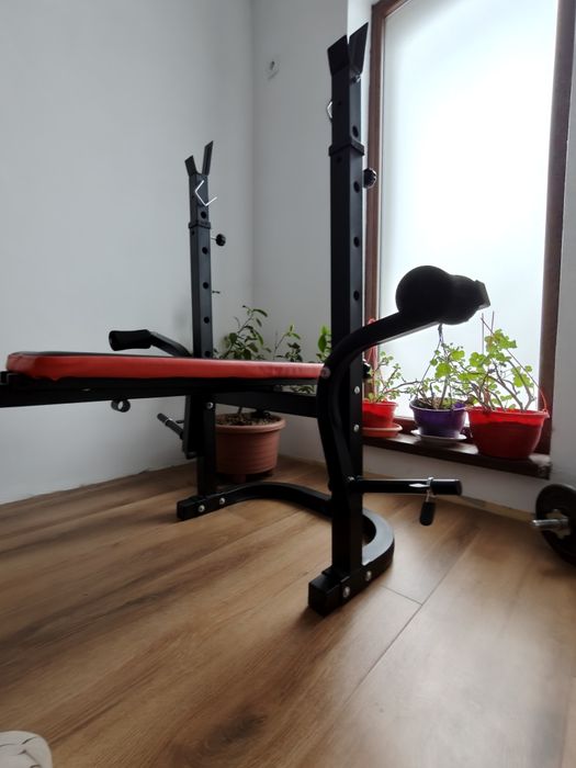 Banca fitness multifunctionala ca noua