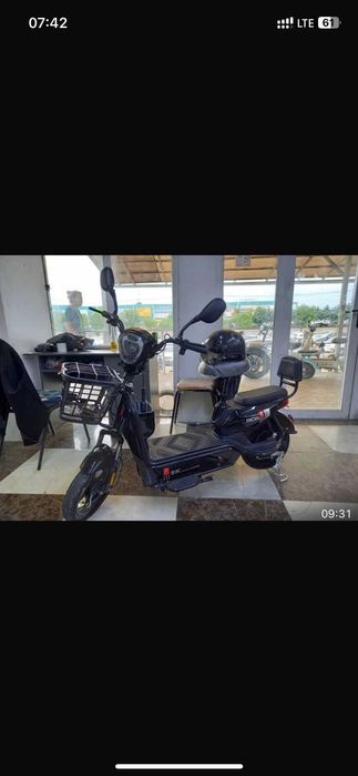 Мотоцикл скутеры