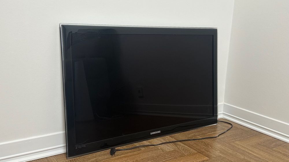 Телевизор Samsung