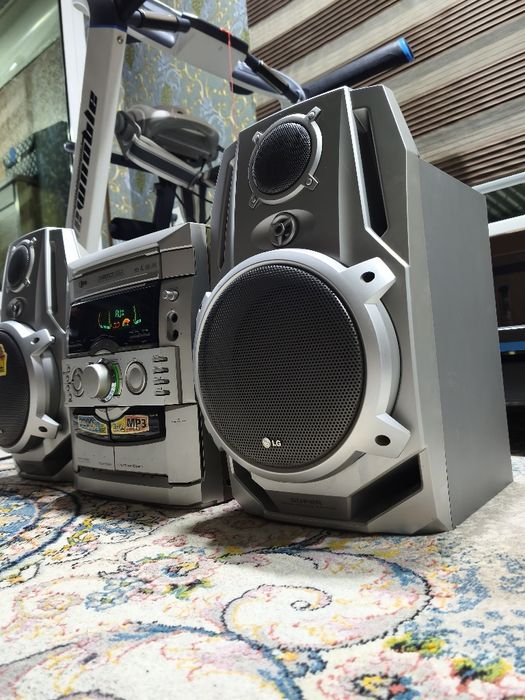 LG новый музикални сентр